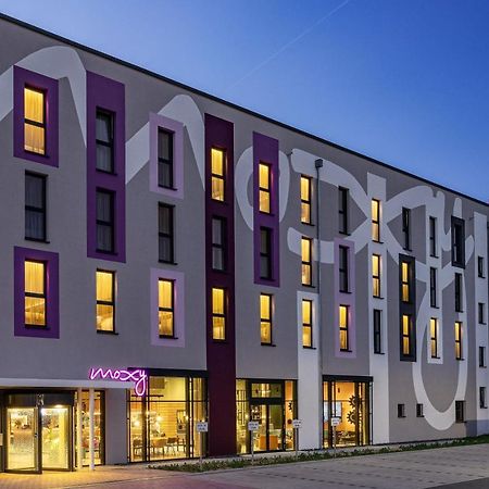 Moxy Зиммерн Экстерьер фото
